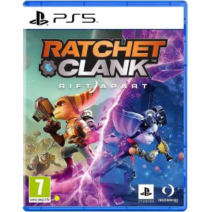 The image shows the box for the game Ratchet & Clank: Rift Apart on the PS5 console. The illustration shows two main characters from the game Ratchet & Clank: Rift Apart - one on the left in the day world and the other on the right in the night world. Both are in combat poses, armed. Behind them, you can see armies of enemies. They are separated by purple lightning. At the top, you can see the title of the game Ratchet & Clank: Rift Apart.
