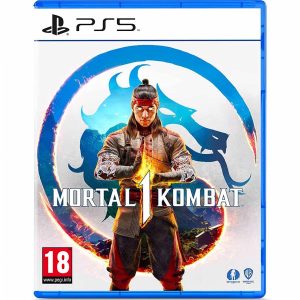 Na obrazku widać pudełko gry Mortal Kombat 1 na konsole PS5. Na ilustracji gry widać postać ze złączonymi dłońmi na wysokości klatki piersiowej. Za nim widać symbol smoka wijącego się po okręgu. Na środku ilustracji widać tytuł gry Mortal Kombat 1.